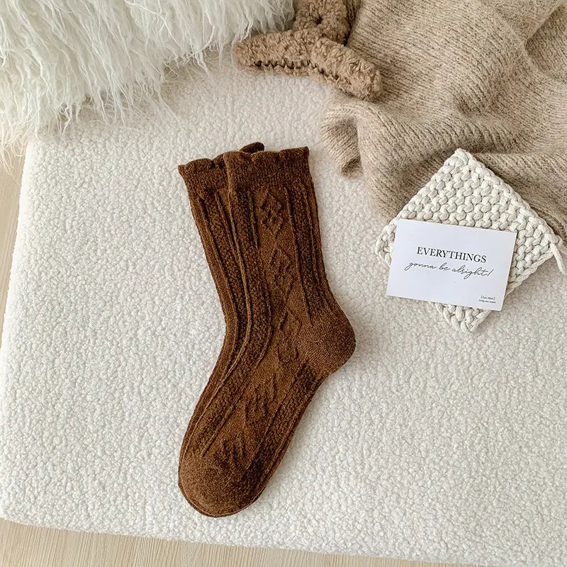 Thick Diamond-Shaped Wool Mid-Thigh Socks for Fall/Winter - Warm Cozy Leg Warmers