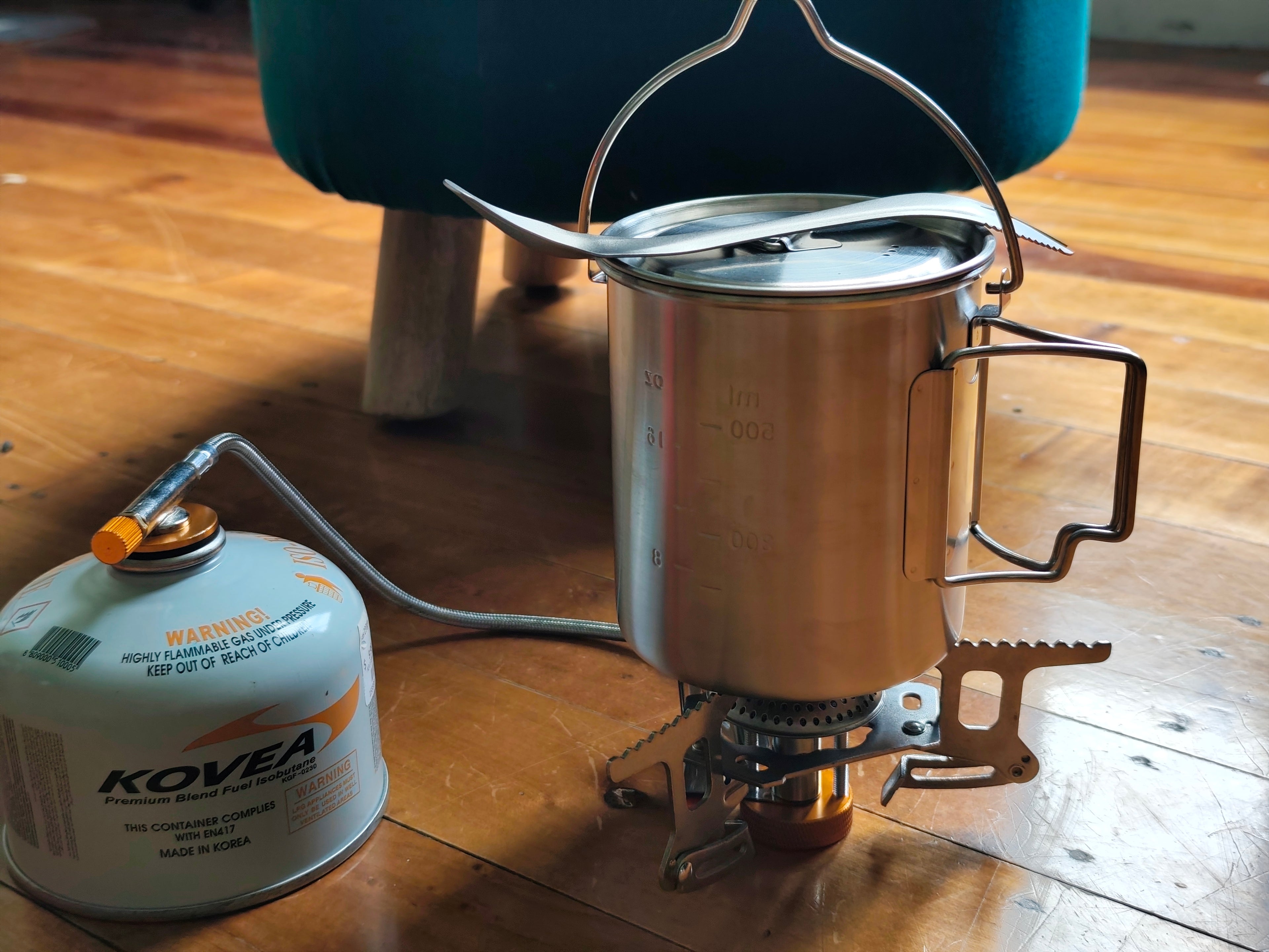 750ml Stainless Steel Camp Cook Pot with Lid & Hanging Hook - Fire & Gas Compatible