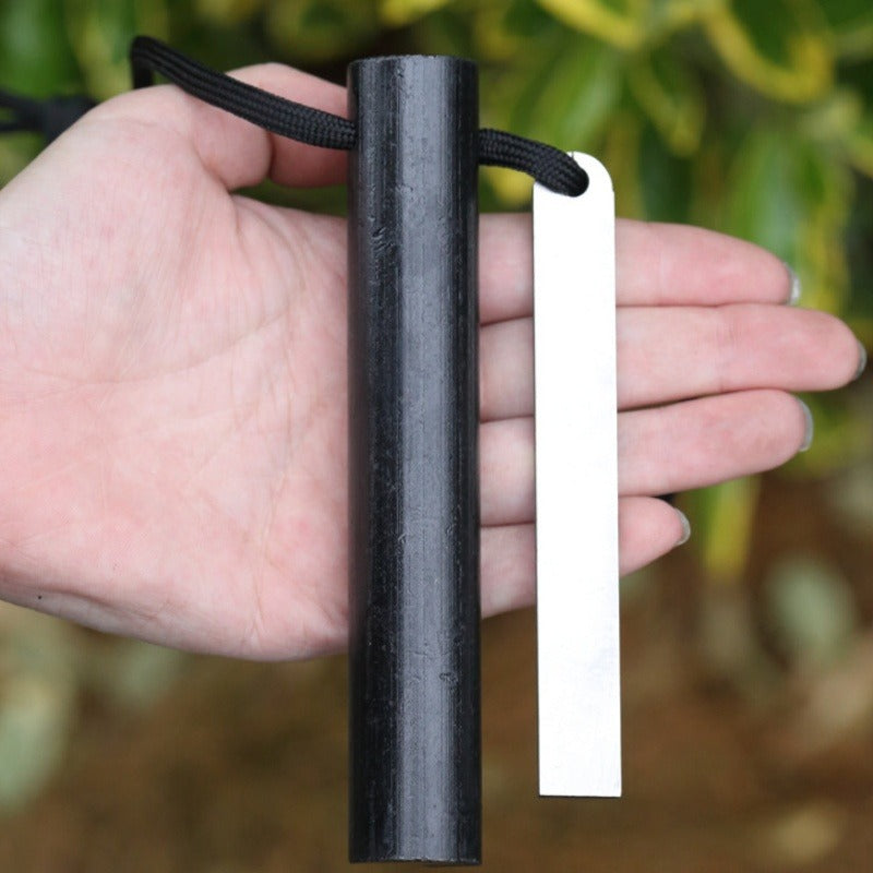 Outdoor Waterproof Survival Fire Starter