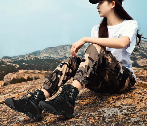 Women's Waterproof Hiking Boots - Lightweight Climbing Shoes