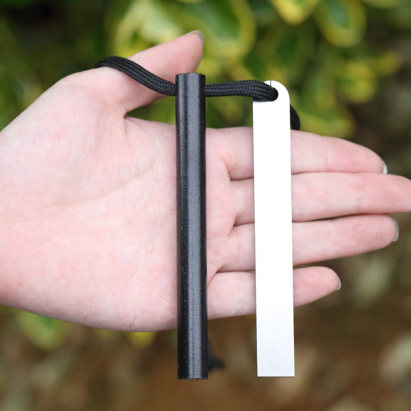 Outdoor Waterproof Survival Fire Starter