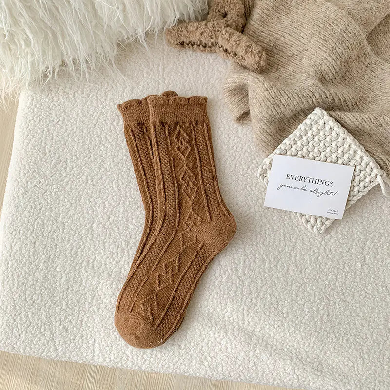 Thick Diamond-Shaped Wool Mid-Thigh Socks for Fall/Winter - Warm Cozy Leg Warmers