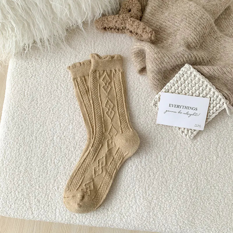 Thick Diamond-Shaped Wool Mid-Thigh Socks for Fall/Winter - Warm Cozy Leg Warmers