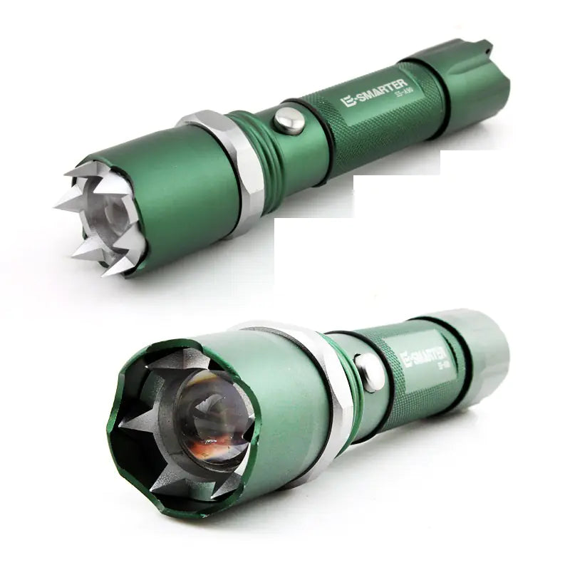High-Intensity LED Flashlight with Zoom Function - Rechargeable Outdoor Light