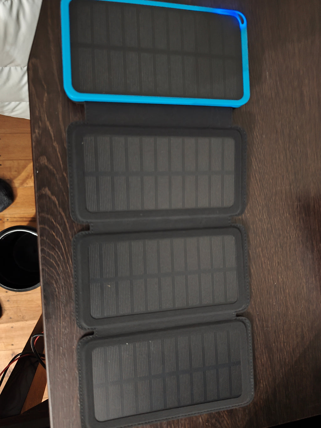 Solar Power Pad 15000mAh — Splash-Resistant Foldable Solar Charger | Outdoor Power Bank
