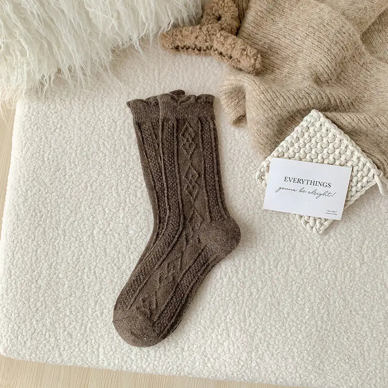 Thick Diamond-Shaped Wool Mid-Thigh Socks for Fall/Winter - Warm Cozy Leg Warmers